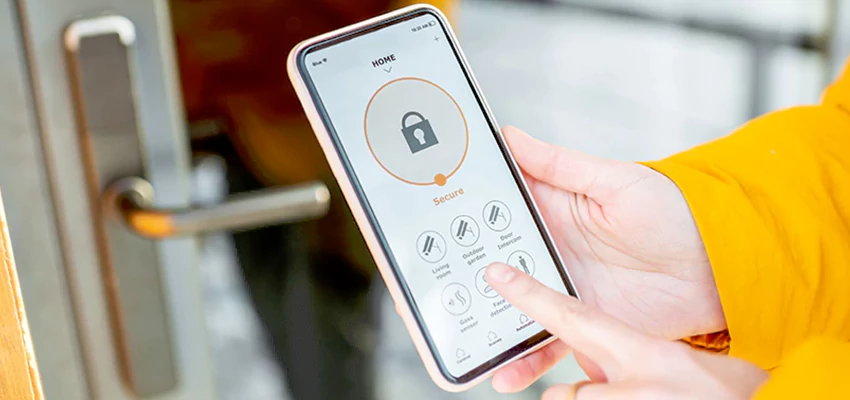 Digital Front Door Lock Repair And Installation in Woodlake, California